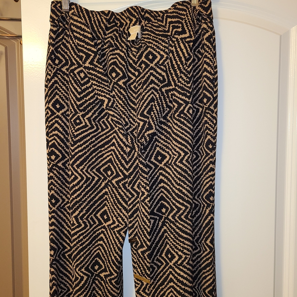 Michael Kors Black and Gold Geometric Pants With Tie Belt Size M
